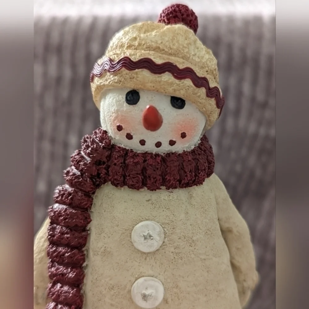 Vintage Snowperson With Boots,‎ Hat And Scarf Neutral Colors Resin Figurine 5